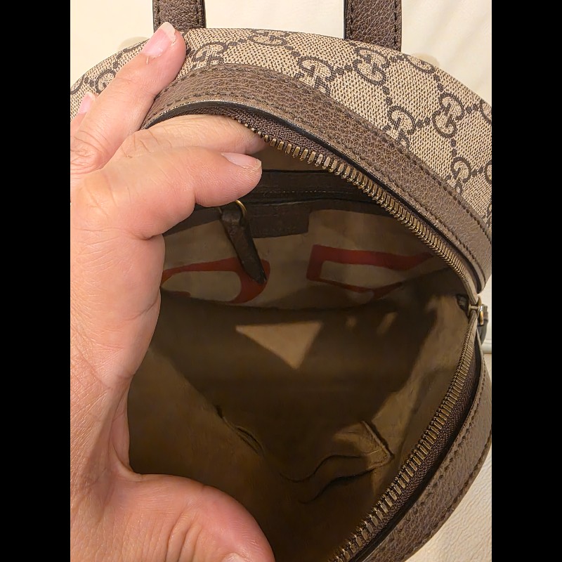 Guuci 貓咪後背包GUCCI 古馳 GG Supreme Mystic Cat 三
色織帶帆布後背包-23