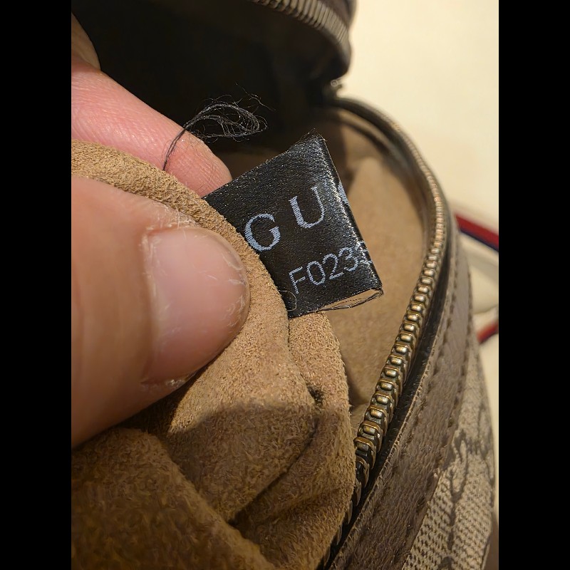 Guuci 貓咪後背包GUCCI 古馳 GG Supreme Mystic Cat 三
色織帶帆布後背包-25