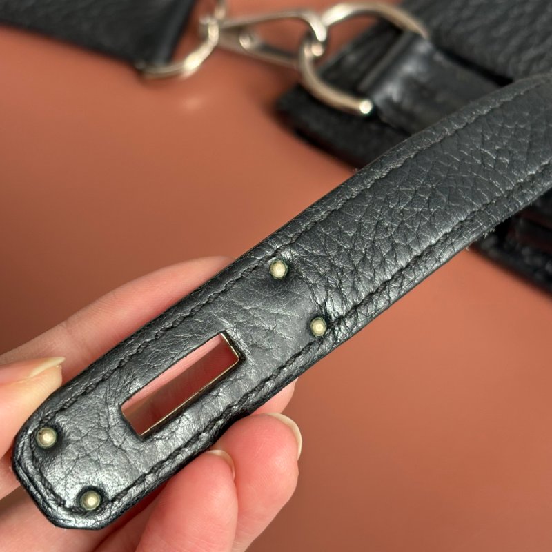 ::HERMES:: 黑銀吉普賽 Jypsiere 28 斜背包 男包 中性包-22