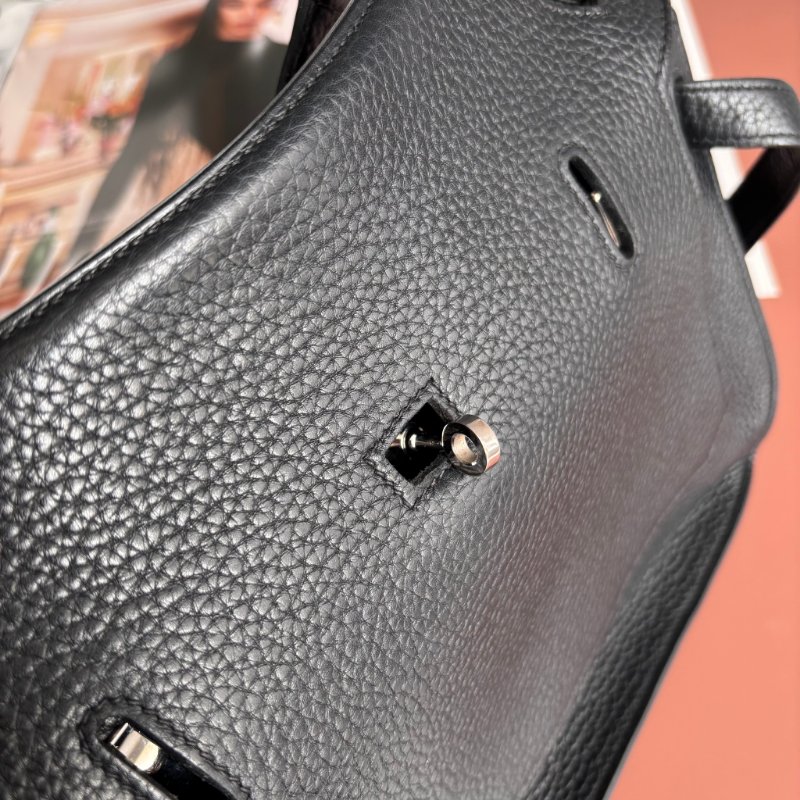 ::HERMES:: 黑銀吉普賽 Jypsiere 28 斜背包 男包 中性包-38