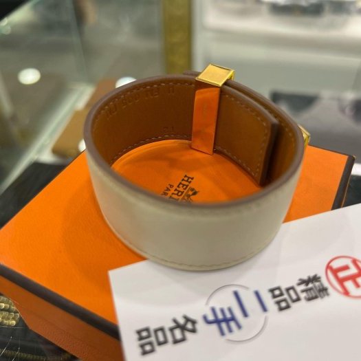 東區正精品㊣HERMES Collier de Chien CDC 米色皮革金扣手環 U刻RZ6180-8
