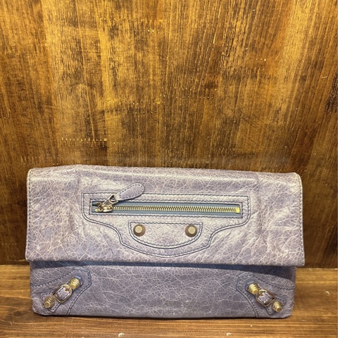 Balenciaga 紫色皮革手拿包