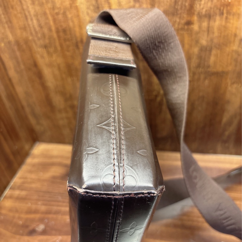 Louis Vuitton Monogram Messenger Bag-2