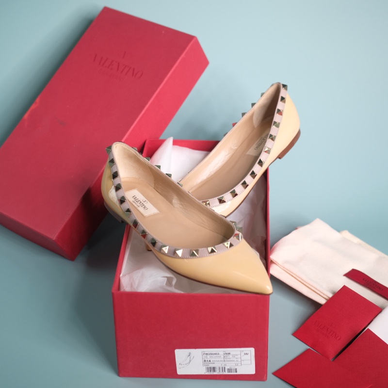 Rv 購證全配 奶茶色平底鞋-2