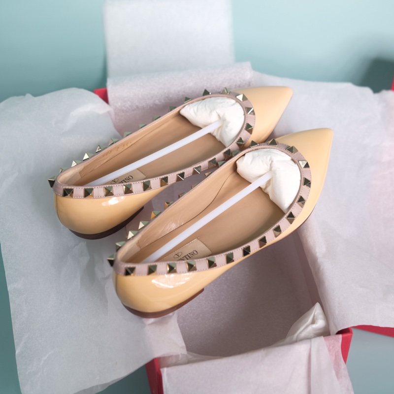 Rv 購證全配 奶茶色平底鞋-10