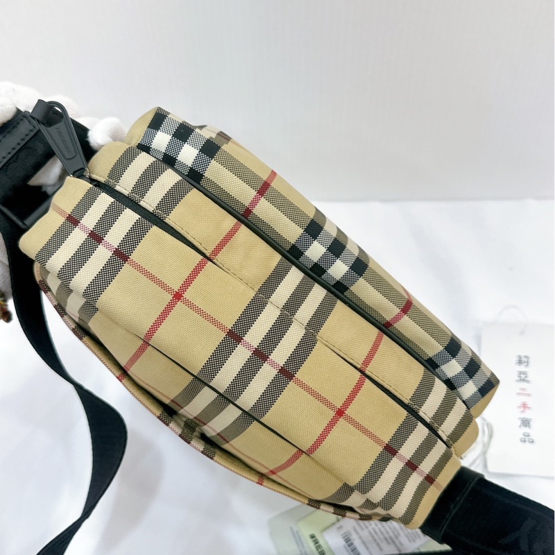 莉亞精品♡ Burberry 格紋相機包 二手-5