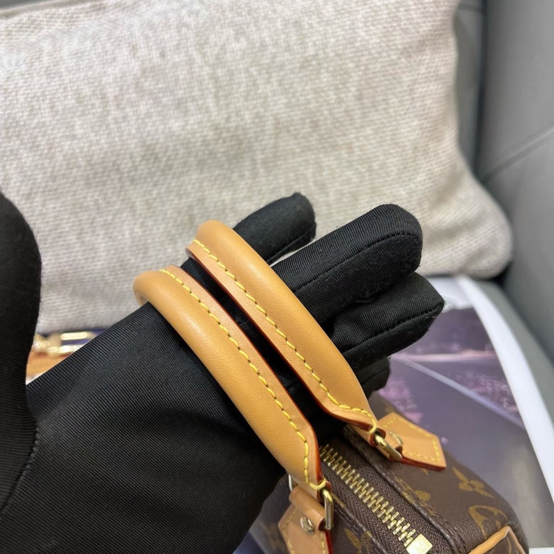 LV 老花Speedy Nano-4