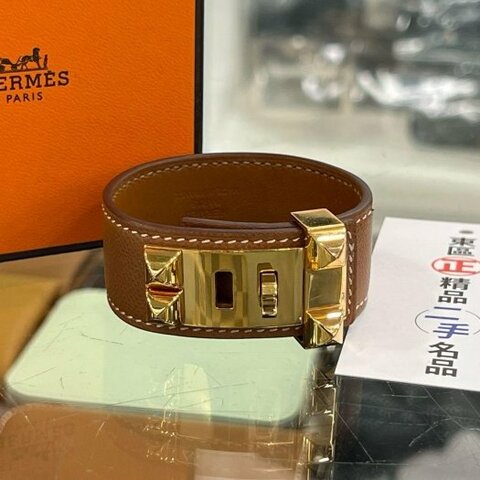 東區正精品㊣HERMES Collier de Chien 24 CDC 金棕色皮革金扣手環 Z刻 RZ6181