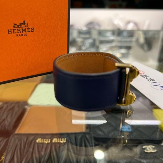 東區正精品㊣HERMES Collier de Chien 24 CDC 藍色皮革金扣手環 U刻 RZ6182-6