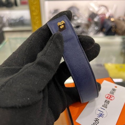 東區正精品㊣HERMES Collier de Chien 24 CDC 藍色皮革金扣手環 U刻 RZ6182-8