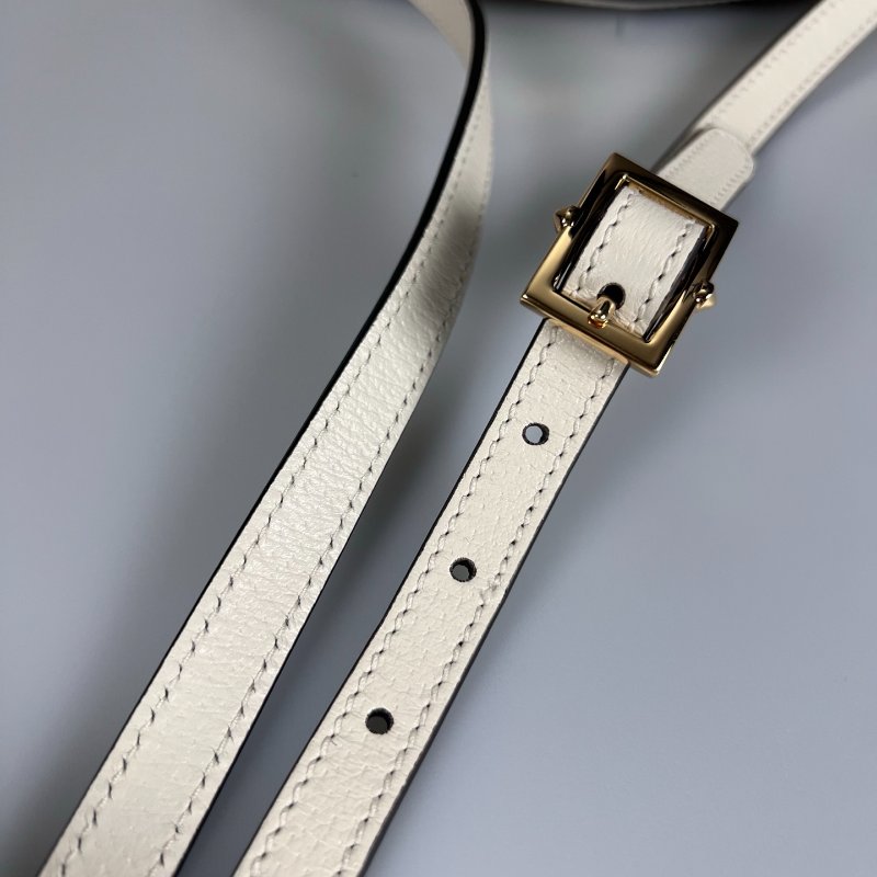 GUCCI 499621 白花卉貝殼包-8