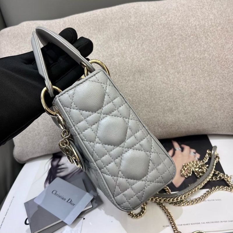Dior灰色三格戴妃-3