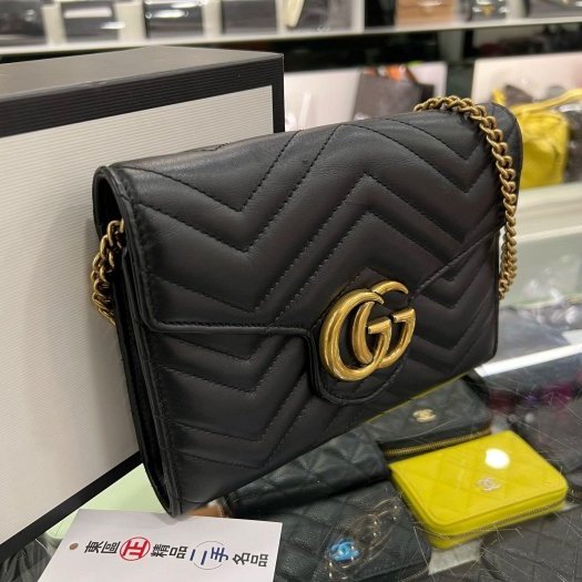 東區正精品㊣GUCCI Marmont Woc 黑色牛皮W紋GG金釦金鍊釦式翻蓋斜背包手拿包 RZ6185-1