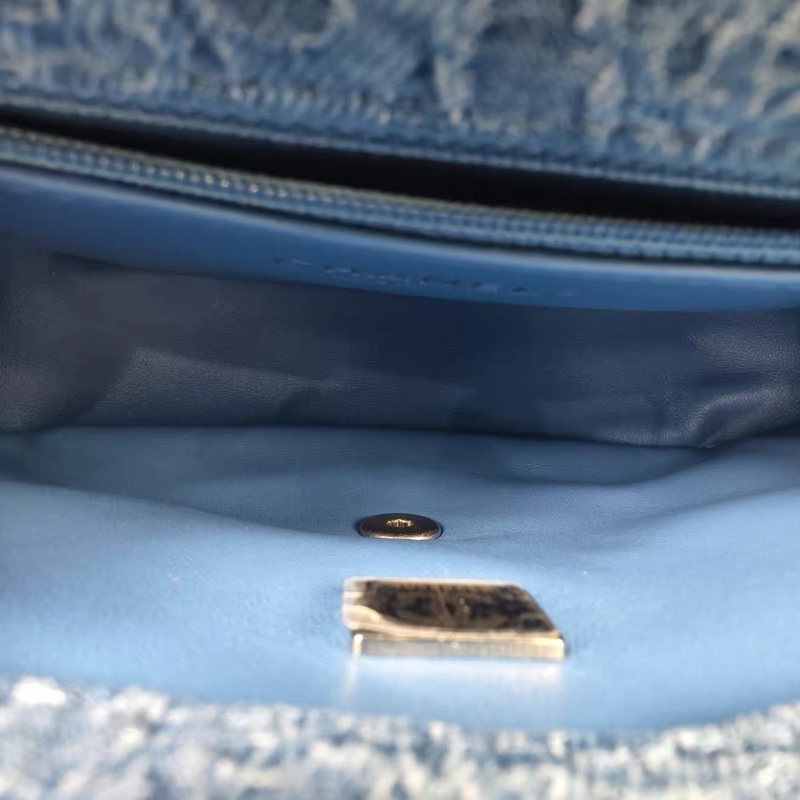 ✨Chanel 23P 愛心山茶花方胖子 99新💙-6