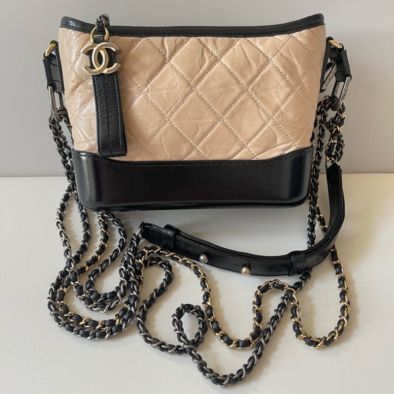 Chanel米色流浪包小號-0