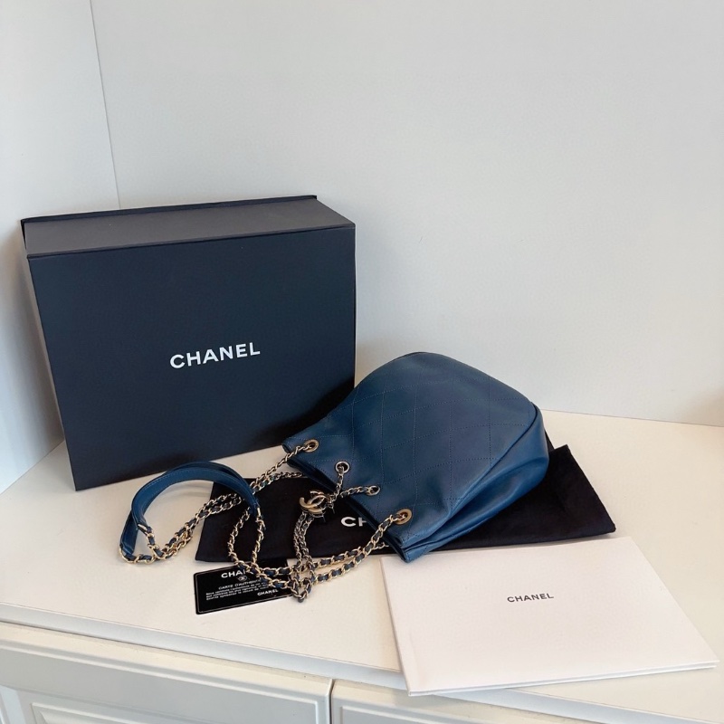 Chanel 19B 藍色鴛鴦扣 埃及 嬉皮包水桶包金銀扣皮穿鏈抽繩 外縫線牛皮23*23*9 99新配件塵袋盒子-3