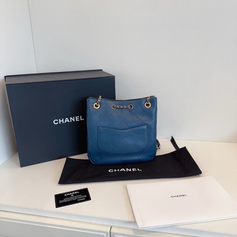 Chanel 19B 藍色鴛鴦扣 埃及 嬉皮包水桶包金銀扣皮穿鏈抽繩 外縫線牛皮23*23*9 99新配件塵袋盒子-6