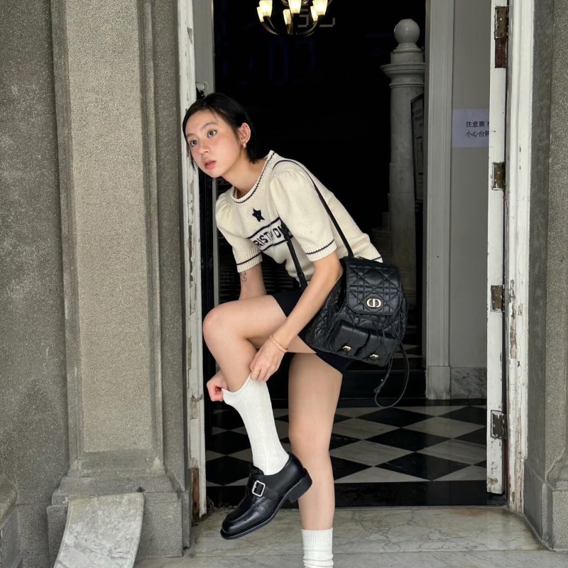 Dior caro 中號 藤格紋 黑金後背包22*11*25 98新配件塵袋-0