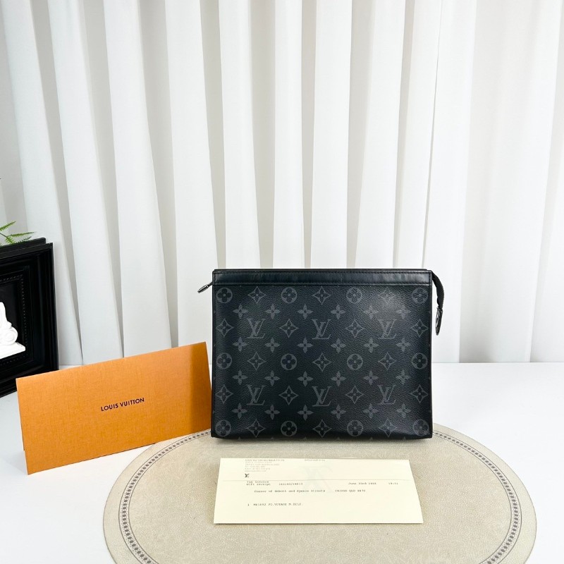 路易威登LV  18年購入 黑色老花黑武士洗漱包手拿包 通勤商務都可使用-6