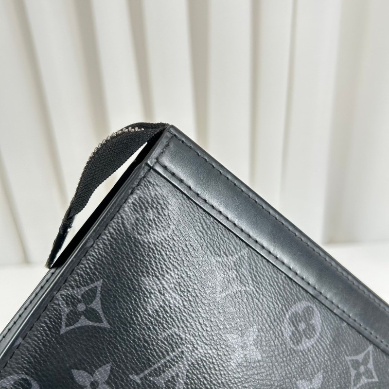 路易威登LV  18年購入 黑色老花黑武士洗漱包手拿包 通勤商務都可使用-8