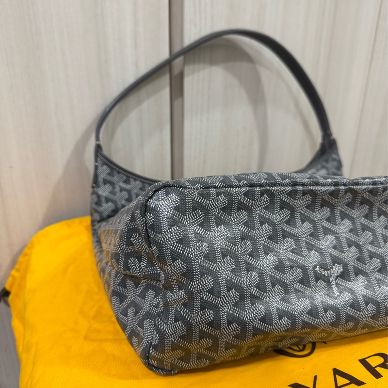 Goyard Hobo 經典灰色肩背包-7