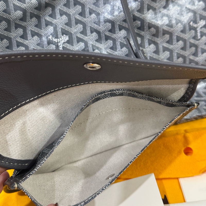 Goyard Hobo 經典灰色肩背包-12