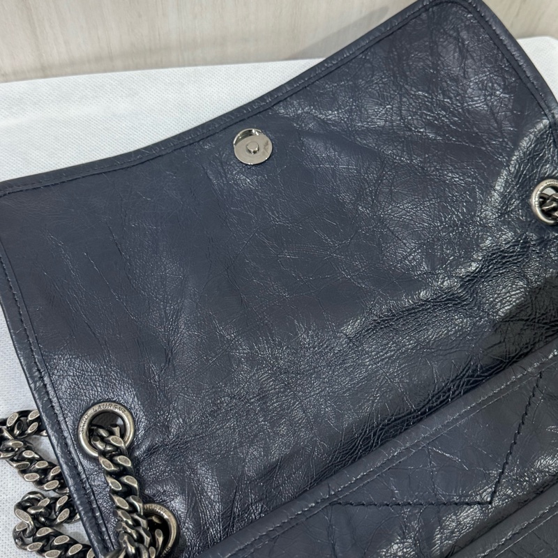 Ysl niki深藍色中號 新款D釦-13
