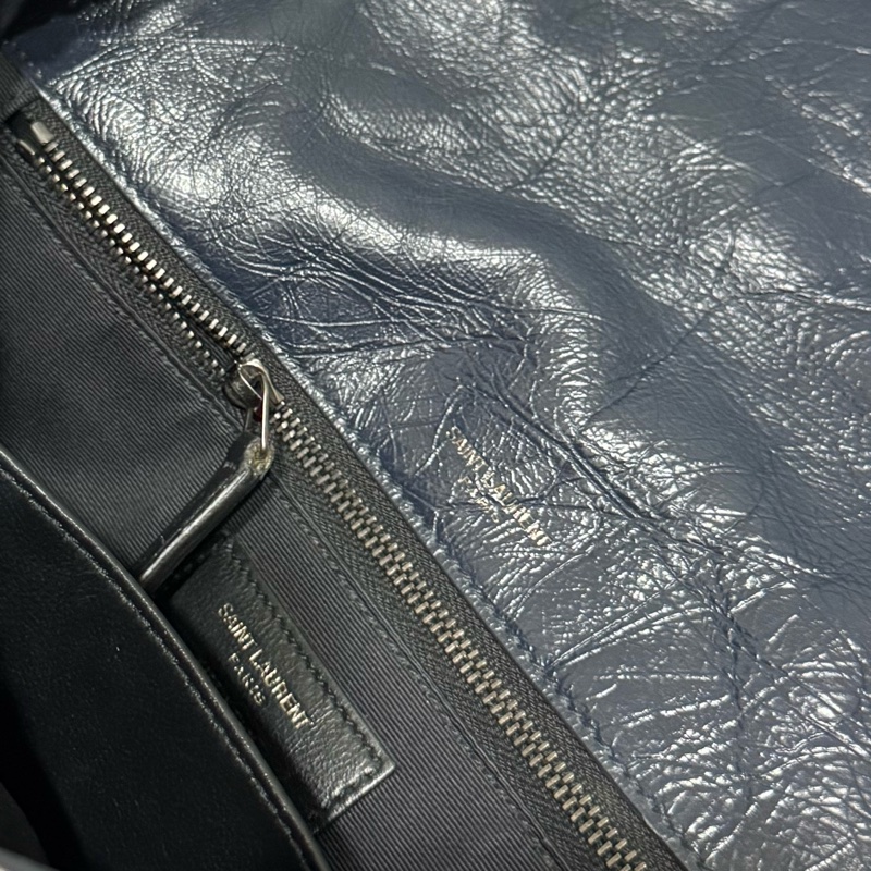 Ysl niki深藍色中號 新款D釦-18