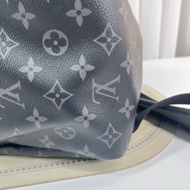 ghh bj zzz LV路易威登 23年全新全套 芯片款 Discovery PM 阿波羅雙肩包 通勤包背包 容量超級大-13