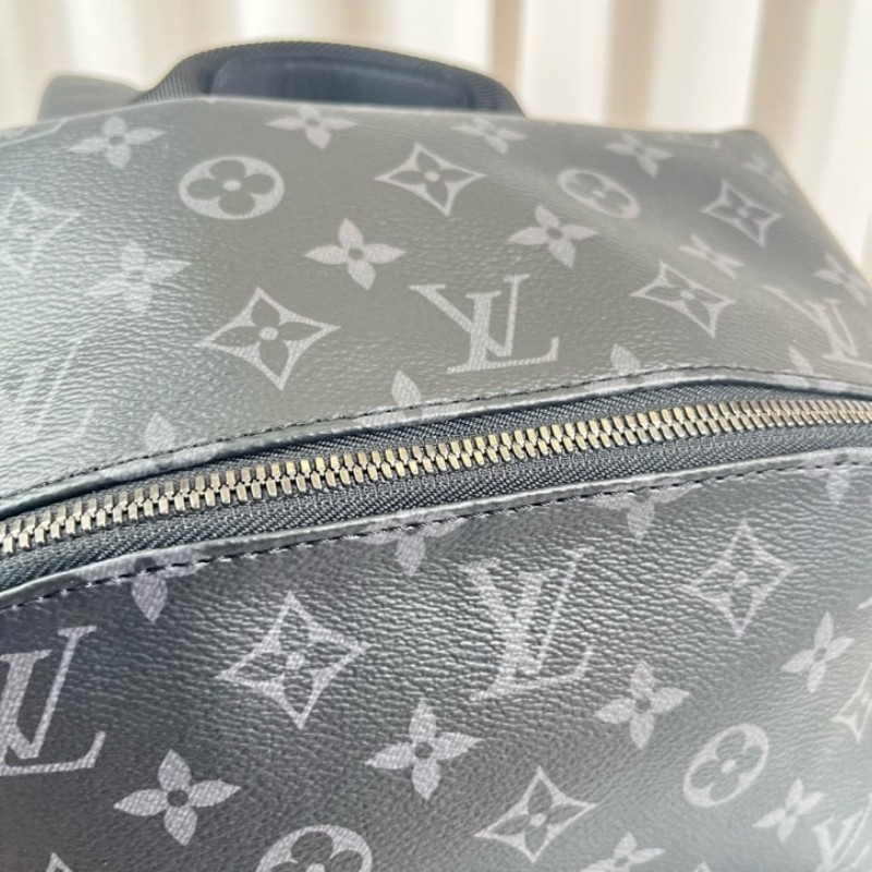ghh bj zzz LV路易威登 23年全新全套 芯片款 Discovery PM 阿波羅雙肩包 通勤包背包 容量超級大-20