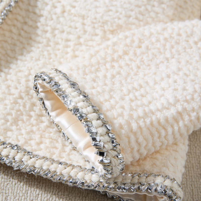 ❤️CHANEL 太空系列 秀款外套 精緻logo紐扣-6