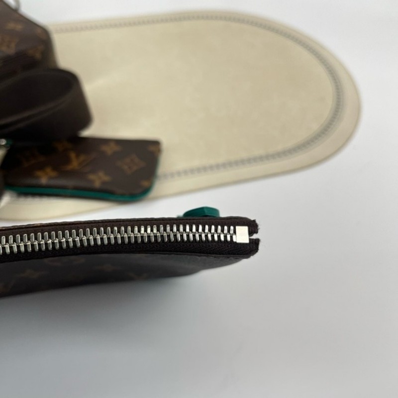 LV路易威登 芯片款 三合一郵差包 單肩/斜挎/手拿三種背法 容量實用 日常出門很方便 質感高級-17