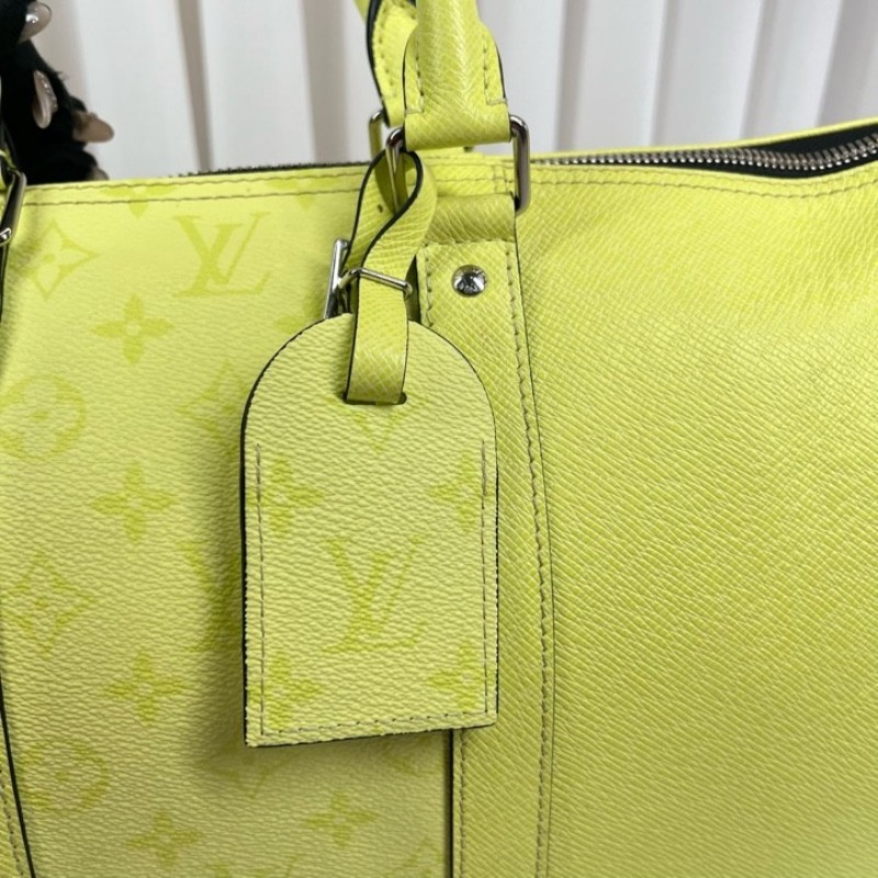 LV路易威登 25年3月票 芯片款 Keepall45 螢光綠旅行包手提包斜挎包單肩包 顏色非常亮眼 容量超大-21