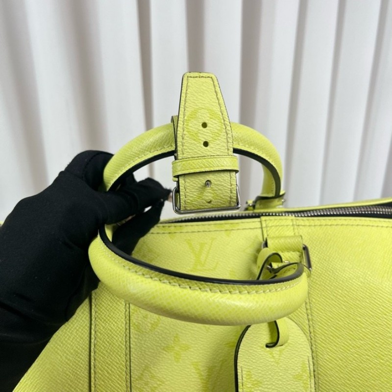 LV路易威登 25年3月票 芯片款 Keepall45 螢光綠旅行包手提包斜挎包單肩包 顏色非常亮眼 容量超大-22