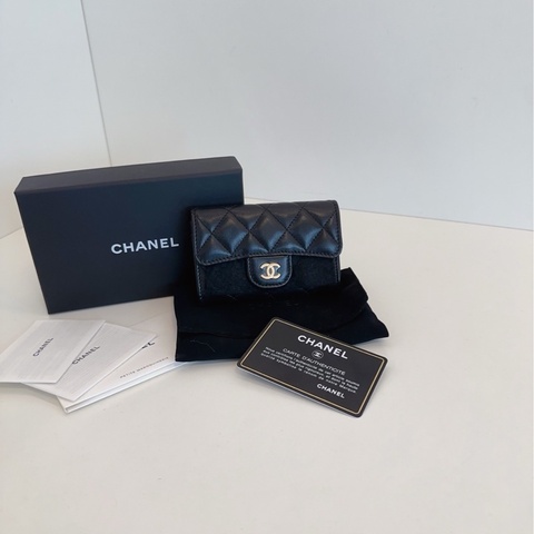 Chanel 香奈兒 黑金logo 菱格紋短款卡包錢包