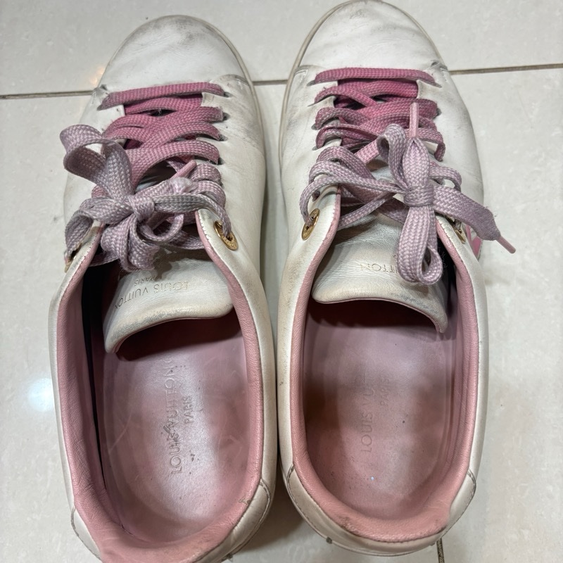 Louis Vuitton 路易威登白色與粉色運動鞋-16