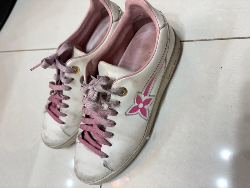 Louis Vuitton 路易威登白色與粉色運動鞋-20