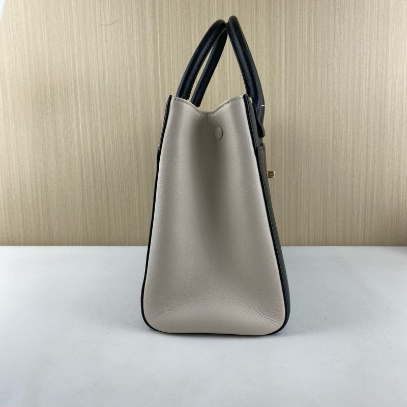 Chanel cerf tote 黑白拼色托特包34*33*14 98新配件保卡塵袋-5