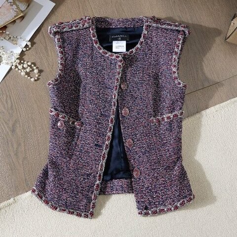 ❤️CHANEL 重工編織款背心 精緻Logo紐扣