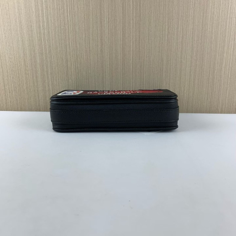 LV黑色顆粒牛皮 NBA聯名款翻蓋 郵差包 芯片款23.5*14*5 99新配件盒子購證-5