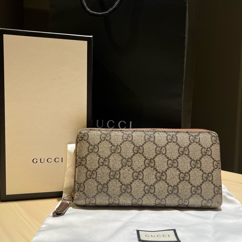 GUCCI 經典老花長夾-1
