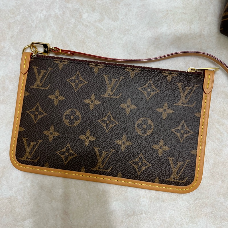 LV louisvuitton M46203 CarryAll PM 經典老花-16