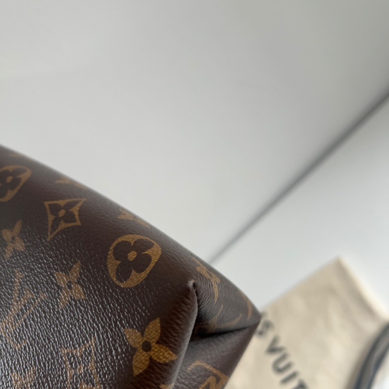 lv locky bb黑色鎖頭包芯片款20x16cm 98新配件塵袋-4