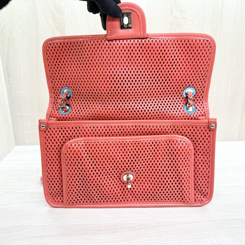 CHANEL橘牛皮Up In The Air口蓋包A67652-6