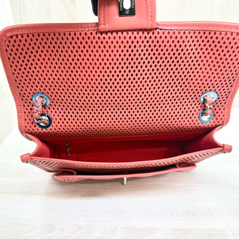 CHANEL橘牛皮Up In The Air口蓋包A67652-7