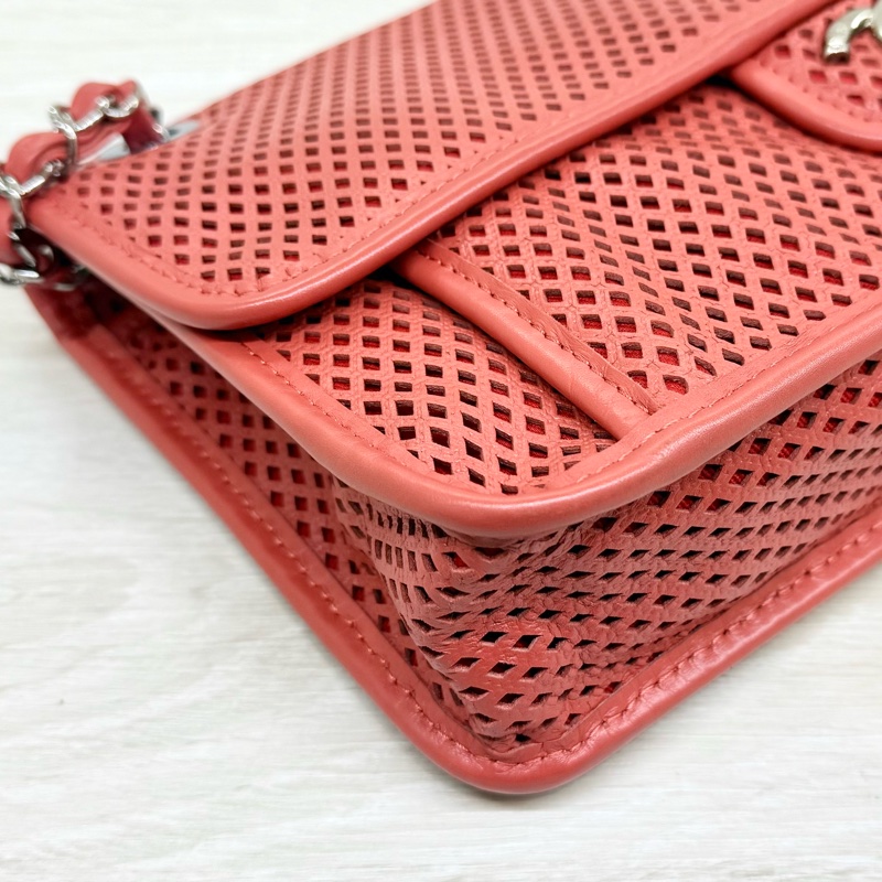 CHANEL橘牛皮Up In The Air口蓋包A67652-14