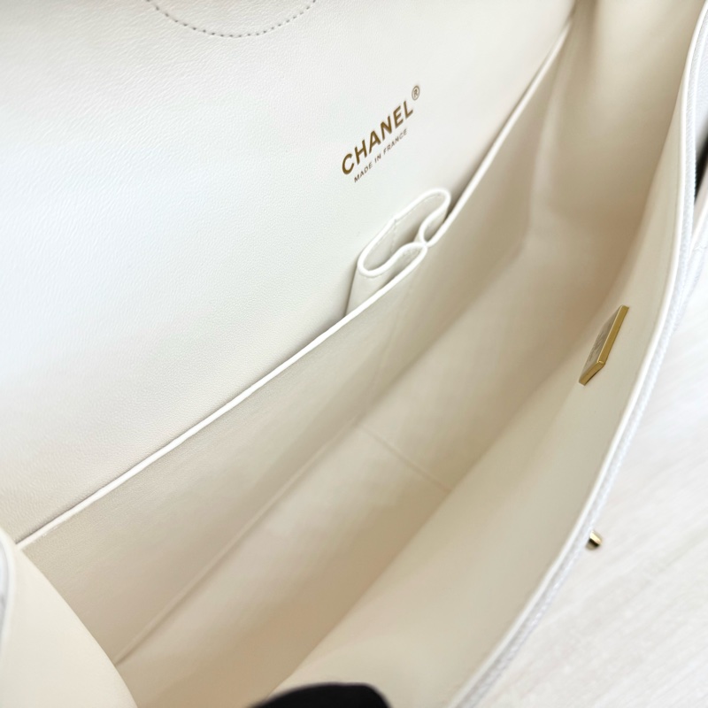 CHANEL白色荔枝皮金釦MAXI JUMBO/A58601-8