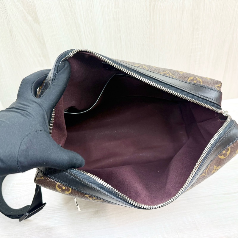 LV原花拼黑色皮革Macassar Torres拉鍊側背包M40387-6