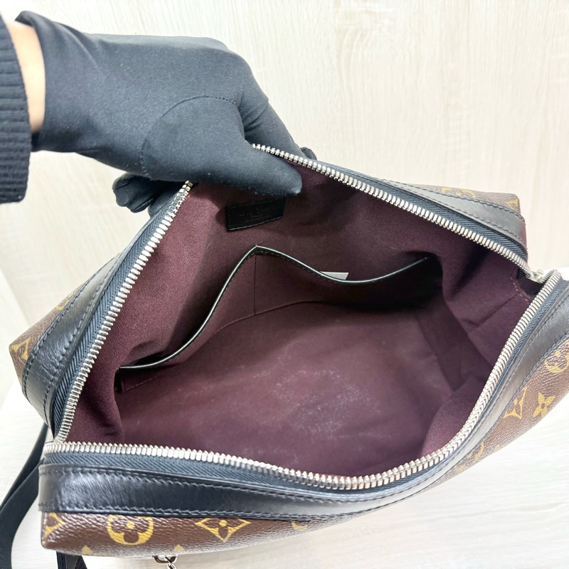 LV原花拼黑色皮革Macassar Torres拉鍊側背包M40387-8