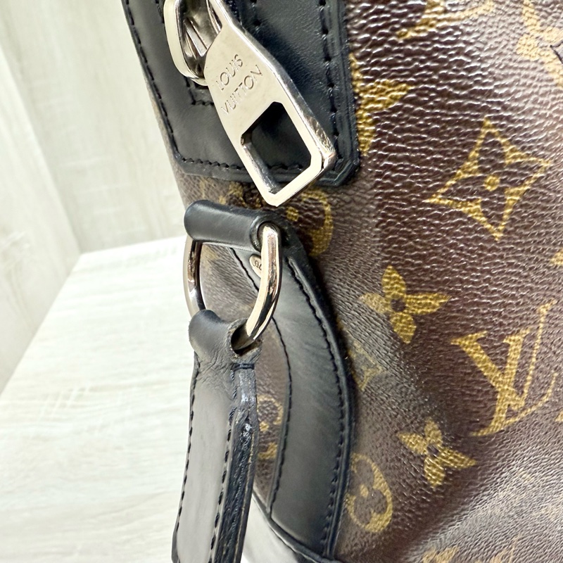 LV原花拼黑色皮革Macassar Torres拉鍊側背包M40387-19